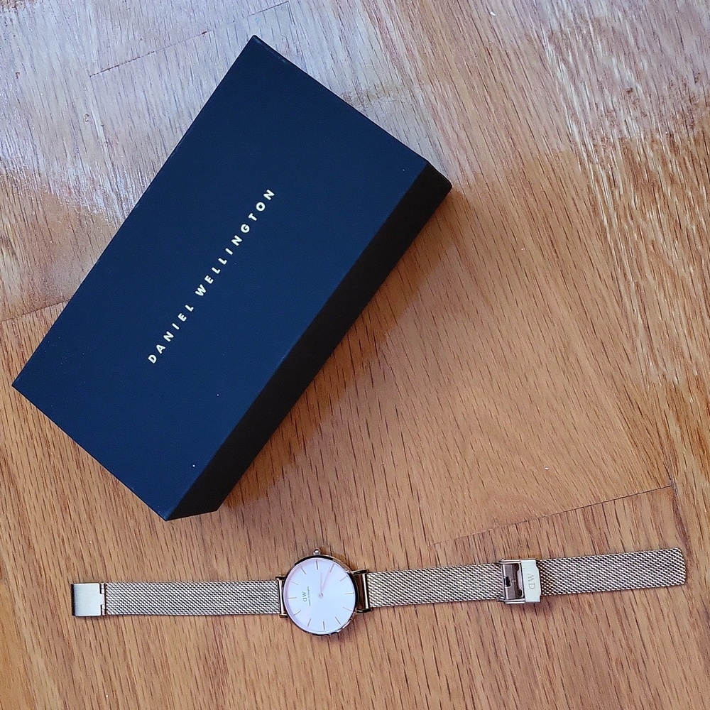 Daniel Wellington Petite Melrose Rose Gold Watch